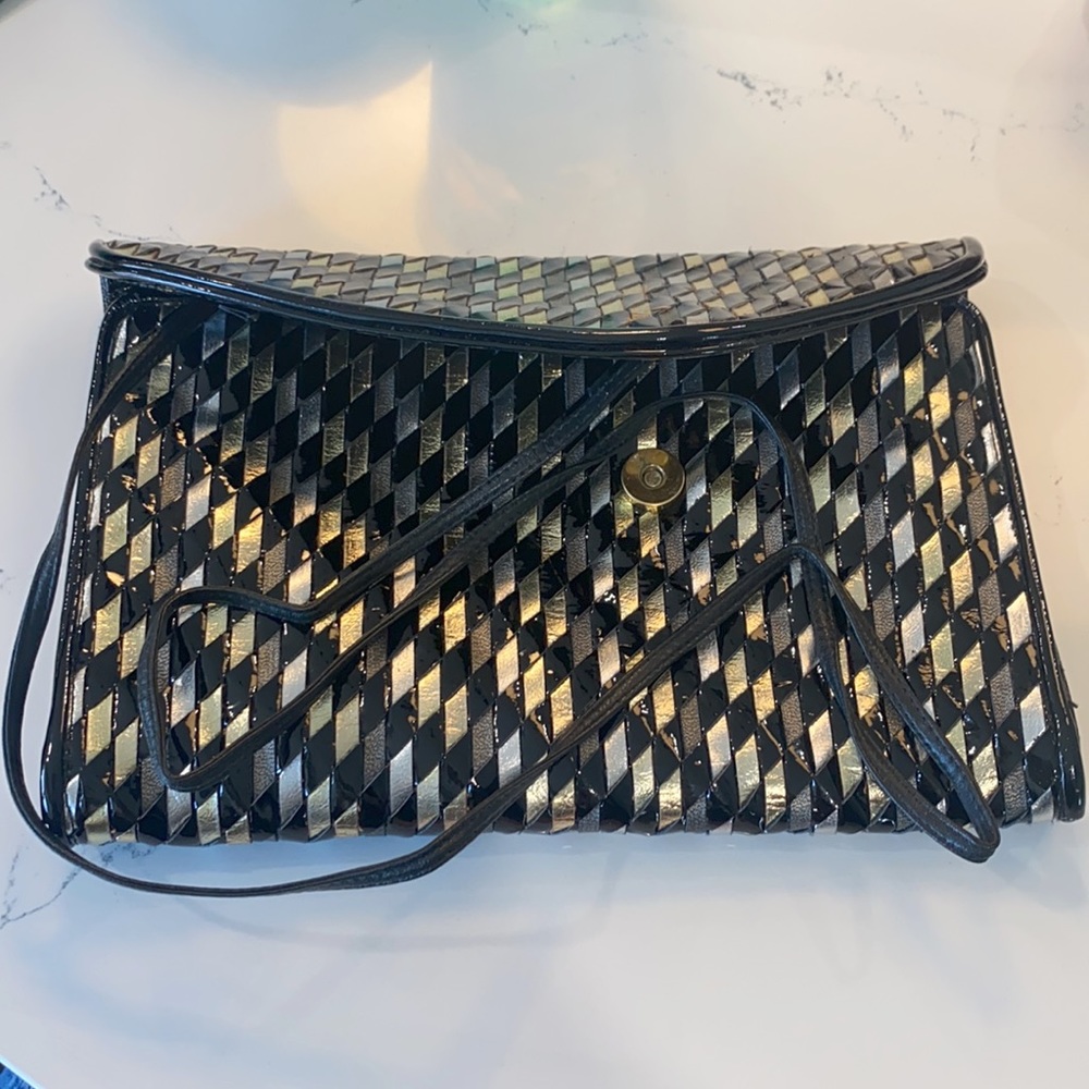 Purse - Picture 3 of 3